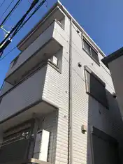 クレセントコート