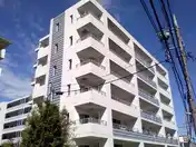クレッセント中山