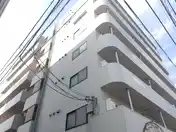 ファーストクラス南太田