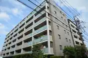リビオ川崎東門前