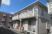 ドミールC