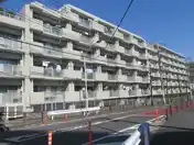 クリオよみうりランド前