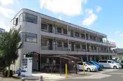 リリーサンヒルズ