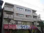 アリサマンション