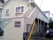 ウィステリア林間