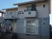 メゾンエルーセラ