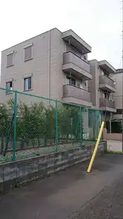 MAISON DE LILE