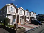 ベルフレージュF