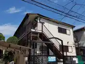コーポトラスト