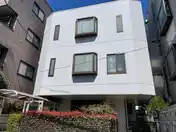 レジデンスアイ