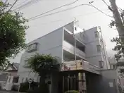 クラウンパレス