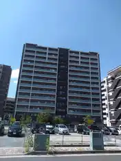 プレイズ三郷中央