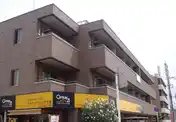 モエムマンション