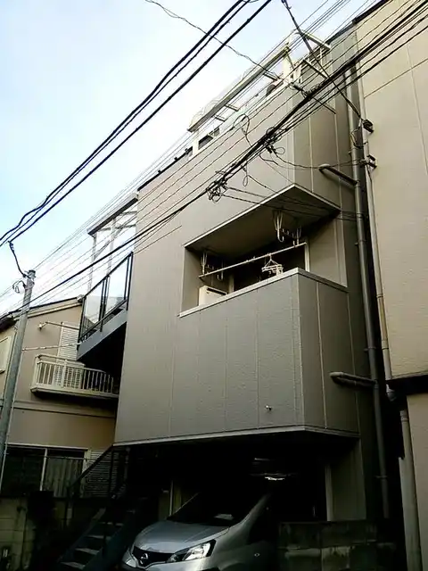ウィステリア