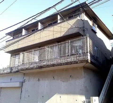 グリーンクレスト