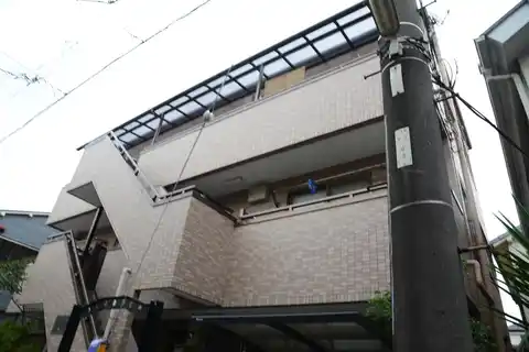 コーポラスユウ