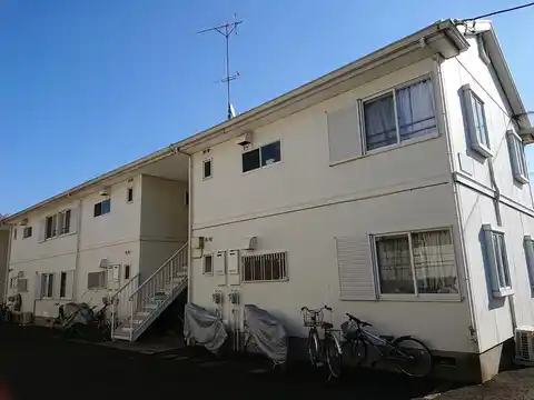 ハイツシェモアD