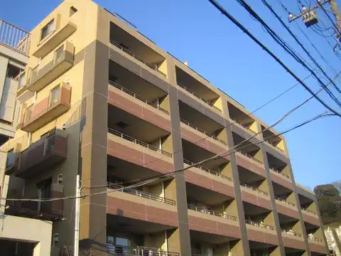 横濱根岸パーク・ホームズ