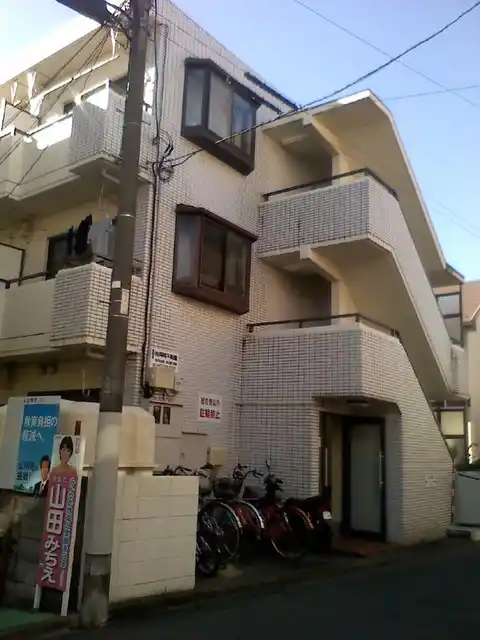 コーポユタカ