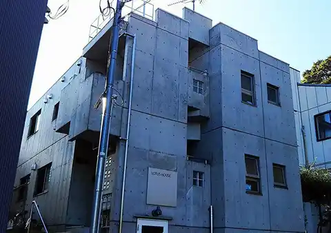 ロータスハウス
