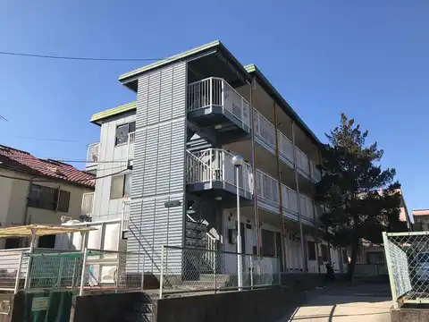 サニーフィールド石井