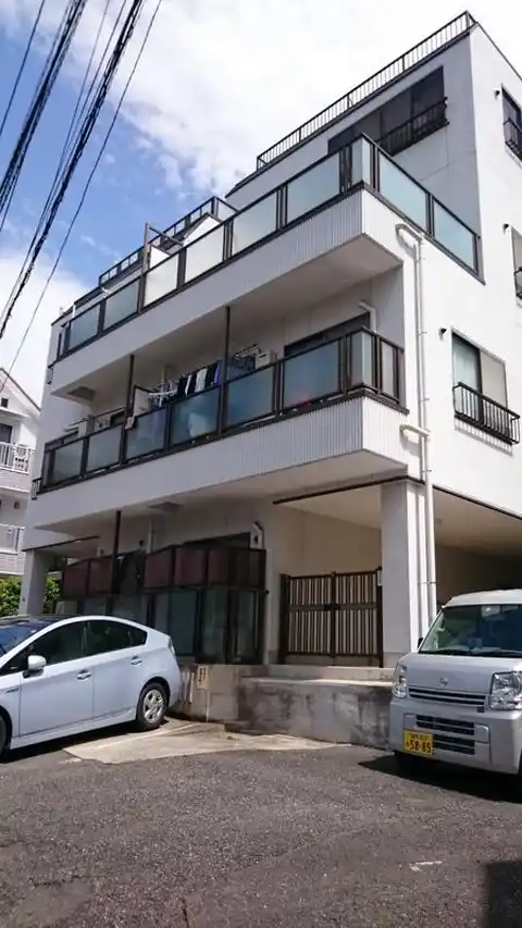 カーザU