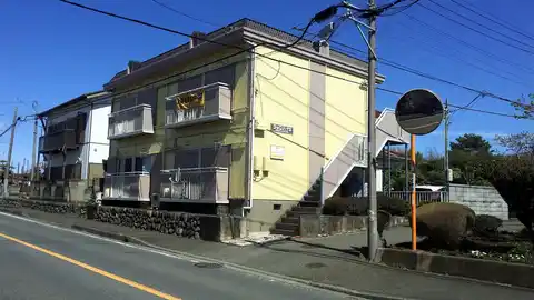 ラックハイツ