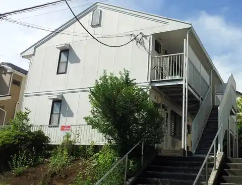 シャトル鶴川A
