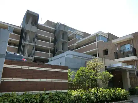 The NOBUTO HILLSGARDEN COURT