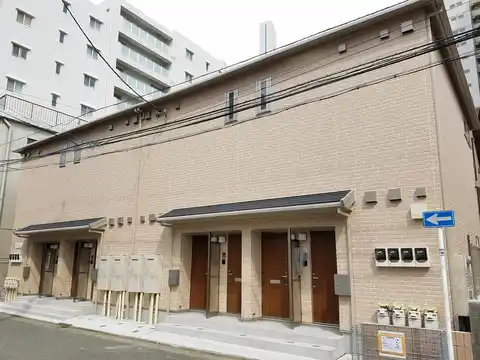 新横石アパートメント