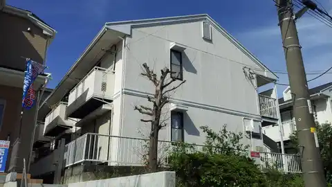 シャトル鶴川B