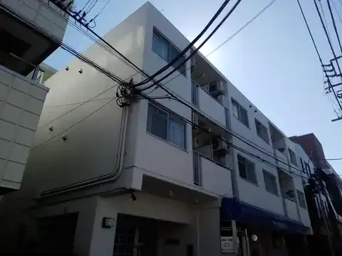 グリュックリッチ