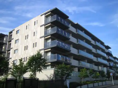 ヒルコートテラス横浜汐見台E棟