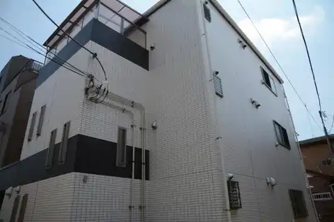 サンテラスはぎなか
