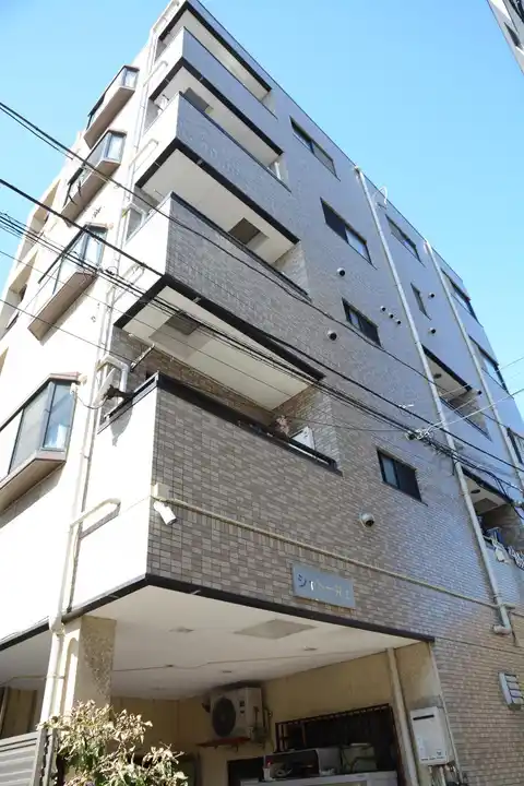 シャトー井上