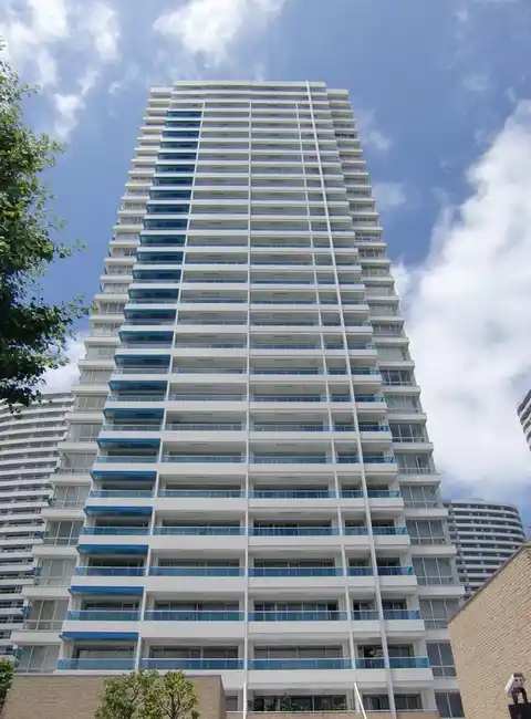 M.M.TOWERS the South 