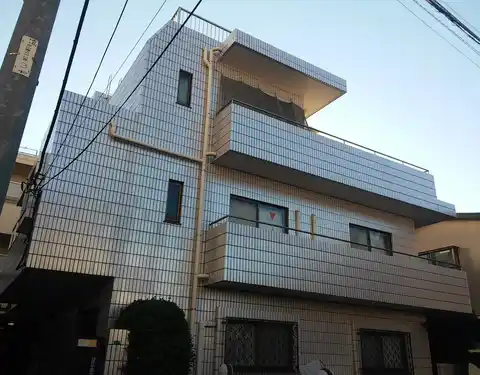 エスポアールセリザワ