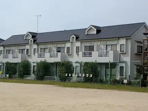 ロイヤルハイツ