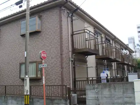 ファミールミタカ