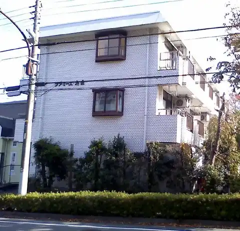 ファミーユたま