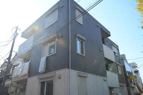 メゾンエフ