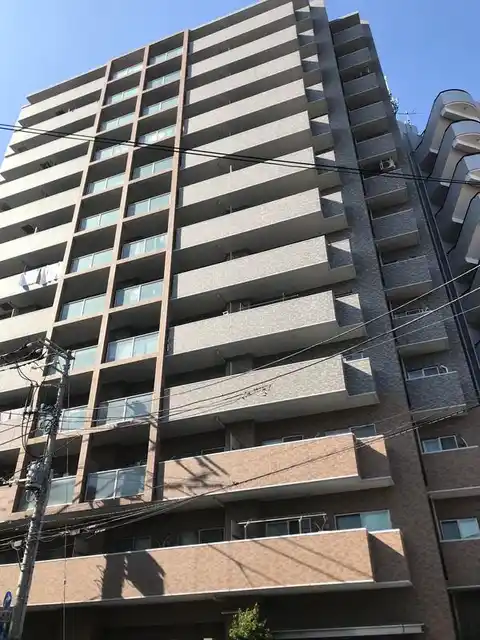 リリー松戸