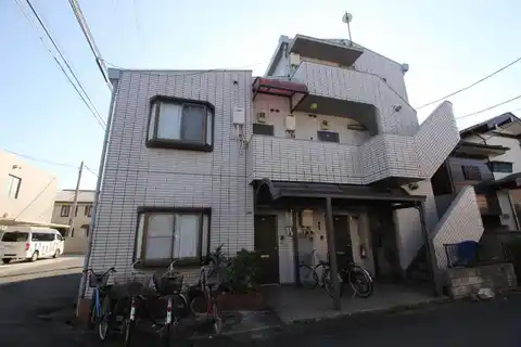ファミール前沢