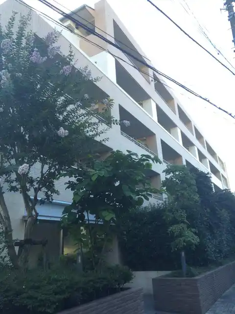 グローヴ・ステージ