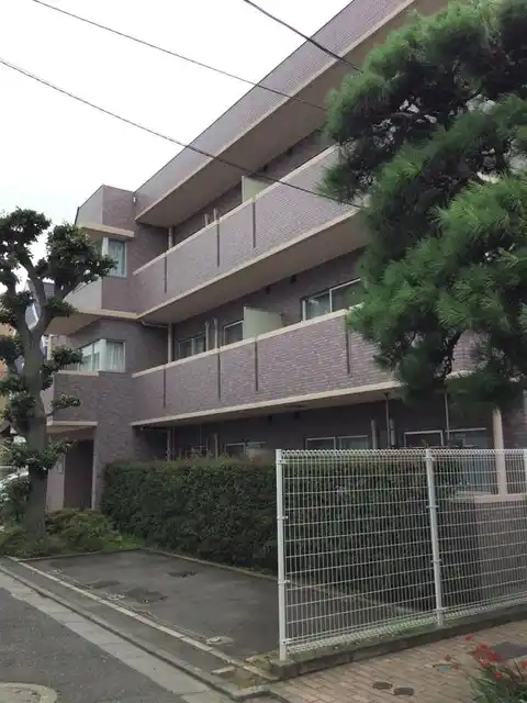 メゾンカルム