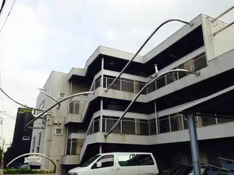 メゾンレイクヒル