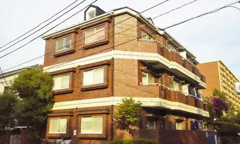 ローズガーデン8番館