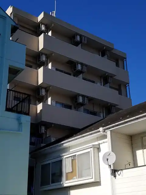VIVRE横浜白楽弐番館