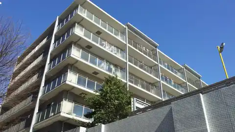 タンタタウン8番街