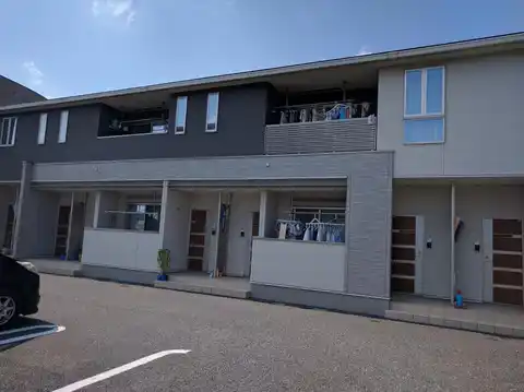 サンブリーズ